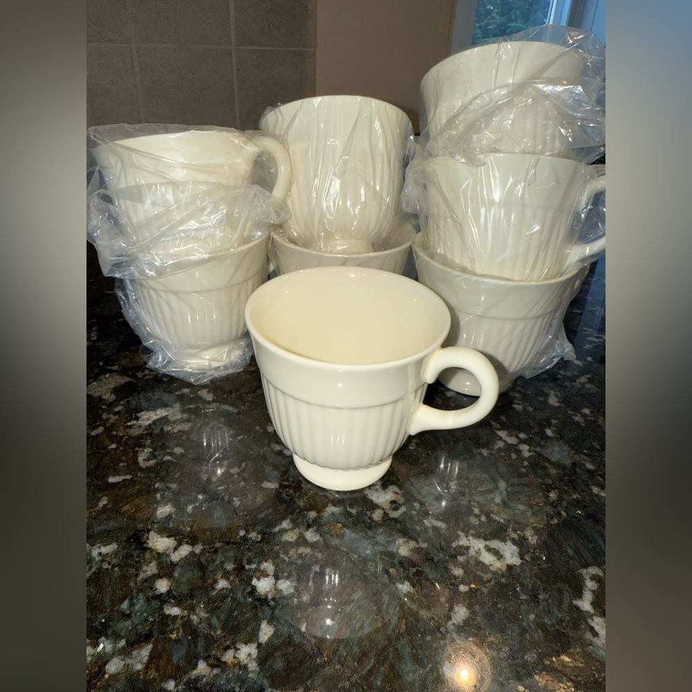 6 Wedgwood Etruria & Barlaston Edme Ivory Demitasse Tea Espresso Cups NEW
